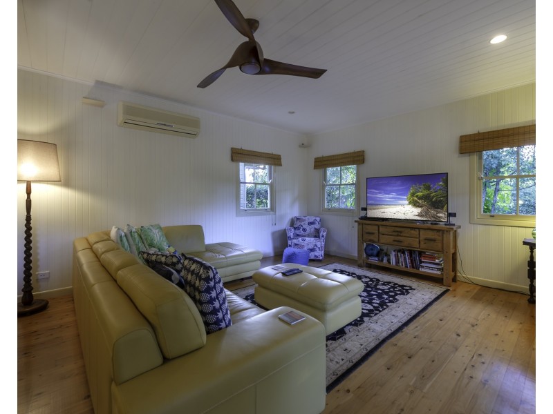 63 Endeavour Street, Port Douglas QLD 4877