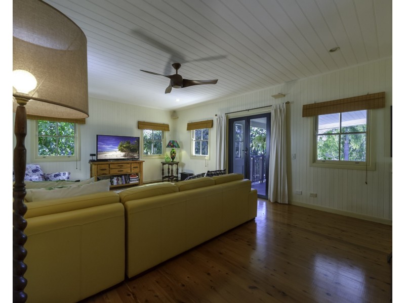 63 Endeavour Street, Port Douglas QLD 4877