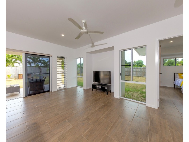6 Kalu Close, Cooya Beach QLD 4873