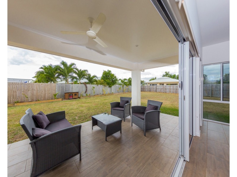 6 Kalu Close, Cooya Beach QLD 4873