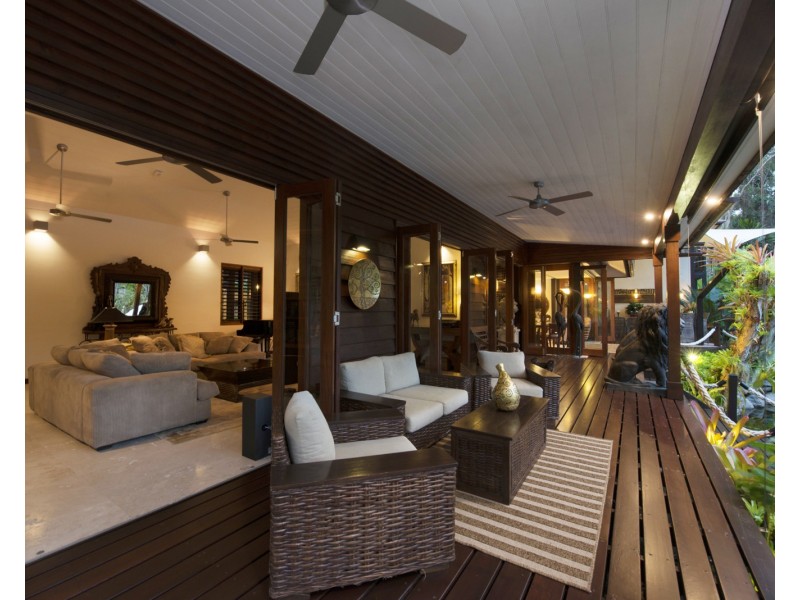 62 Mitre Street, Port Douglas QLD 4877