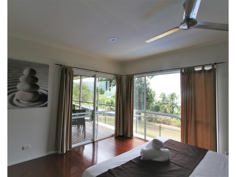 1301 Mossman-Daintree Road, Rocky Point QLD 4873