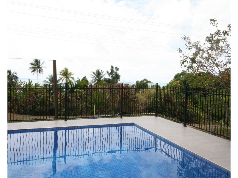 1301 Mossman-Daintree Road, Rocky Point QLD 4873