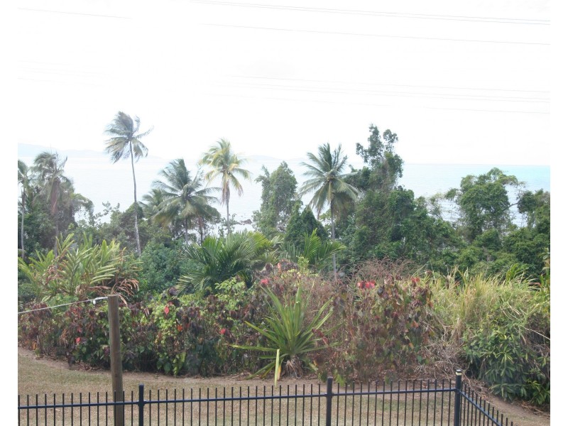 1301 Mossman-Daintree Road, Rocky Point QLD 4873