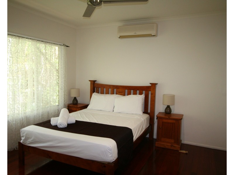 1301 Mossman-Daintree Road, Rocky Point QLD 4873