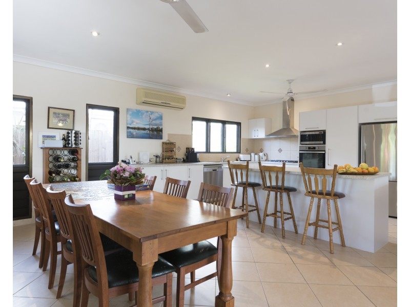 31 Pecten Avenue, Port Douglas QLD 4877