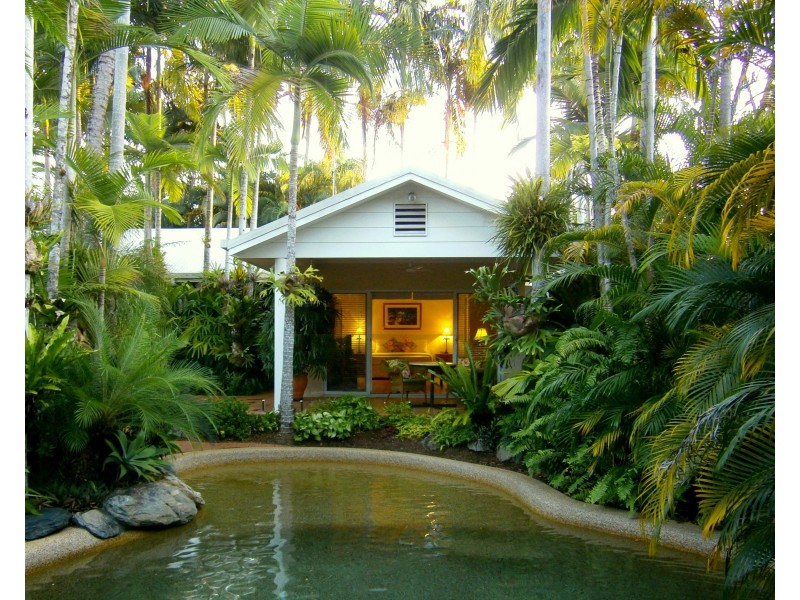 63 Reef Street, Port Douglas QLD 4877