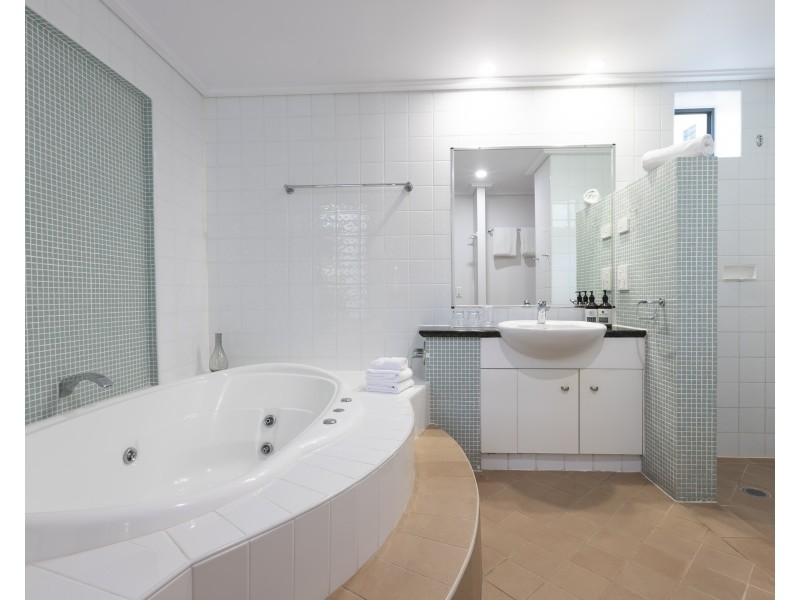 20/9-13 The Esplanade, Port Douglas QLD 4877