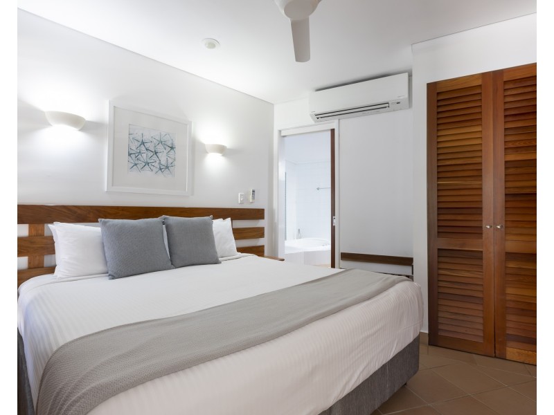 20/9-13 The Esplanade, Port Douglas QLD 4877