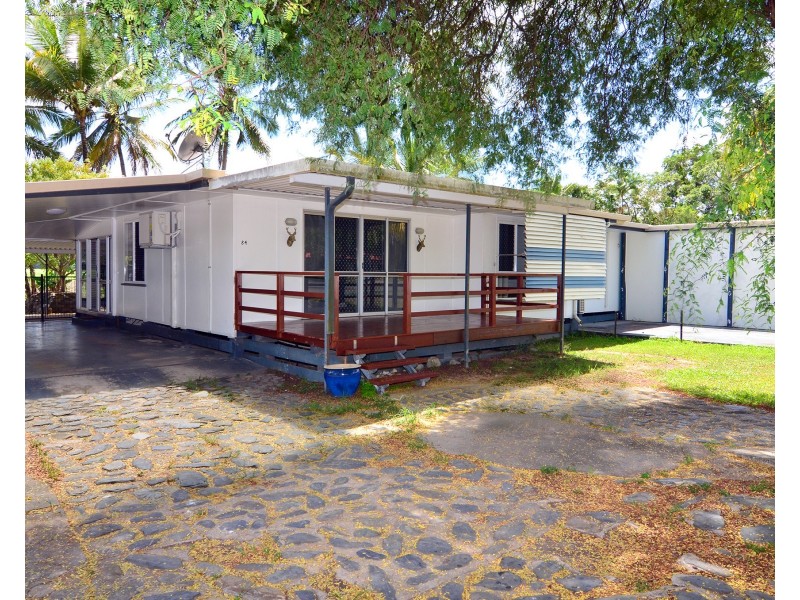 84  Alchera Drive, Mossman QLD 4873