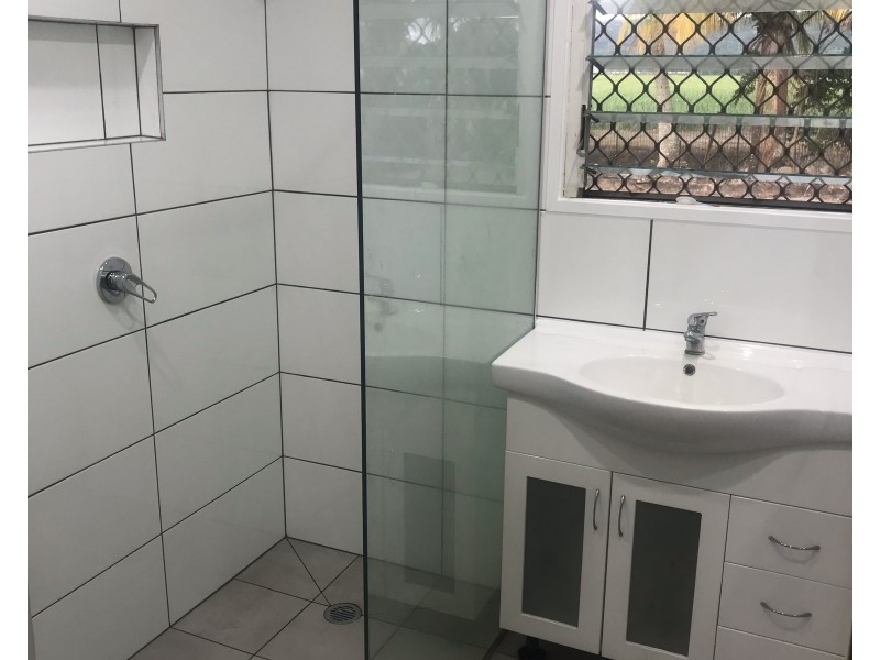84  Alchera Drive, Mossman QLD 4873
