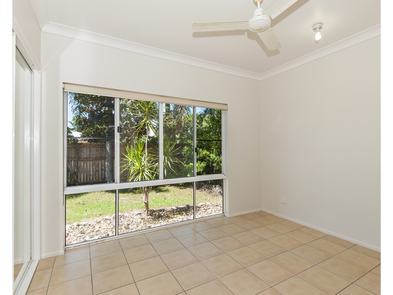 27 Allamanda Street, Cooya Beach QLD 4873