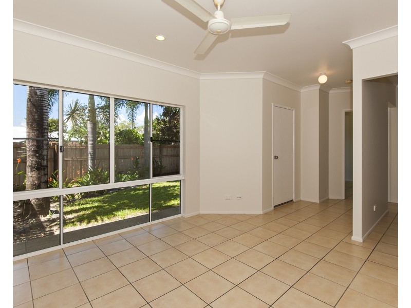 27 Allamanda Street, Cooya Beach QLD 4873