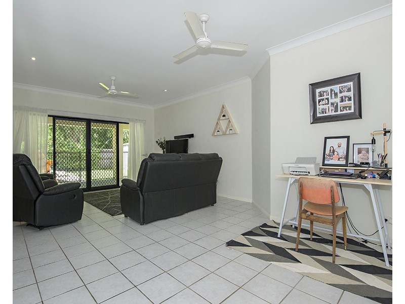 8 Birdwing Street, Port Douglas QLD 4877