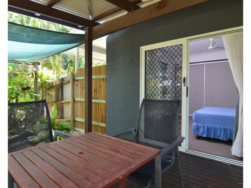 4 Albatross Close, Cooya Beach QLD 4873