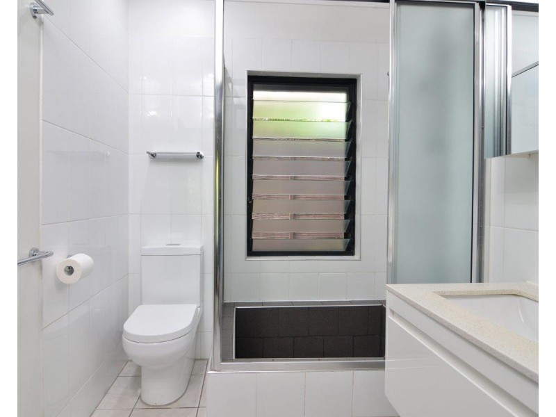 4 Albatross Close, Cooya Beach QLD 4873