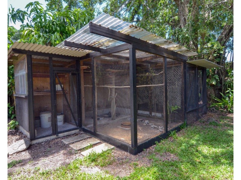 4 Albatross Close, Cooya Beach QLD 4873