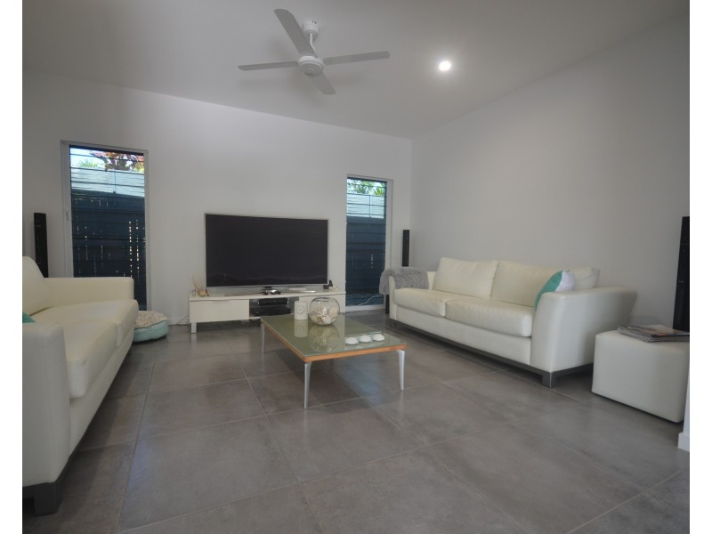 34 Birdwing Street, Port Douglas QLD 4877