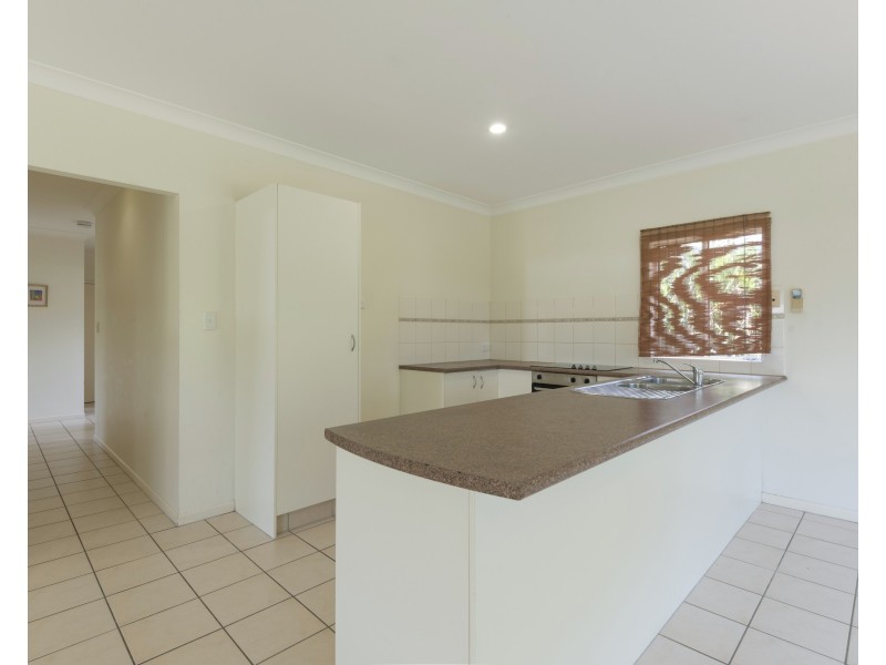 11 Birdwing Street, Port Douglas QLD 4877