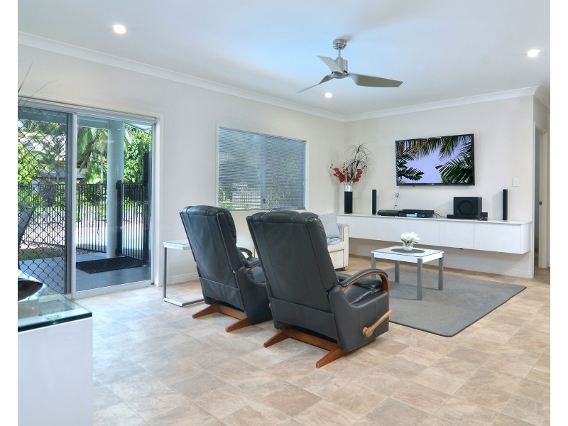 13 Poinciana Street, Cooya Beach QLD 4873