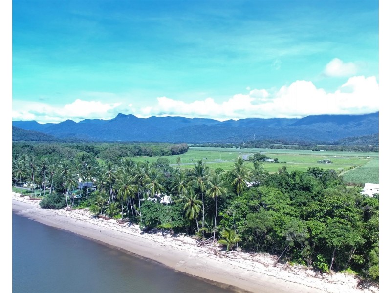 17 Marine, Newell QLD 4873