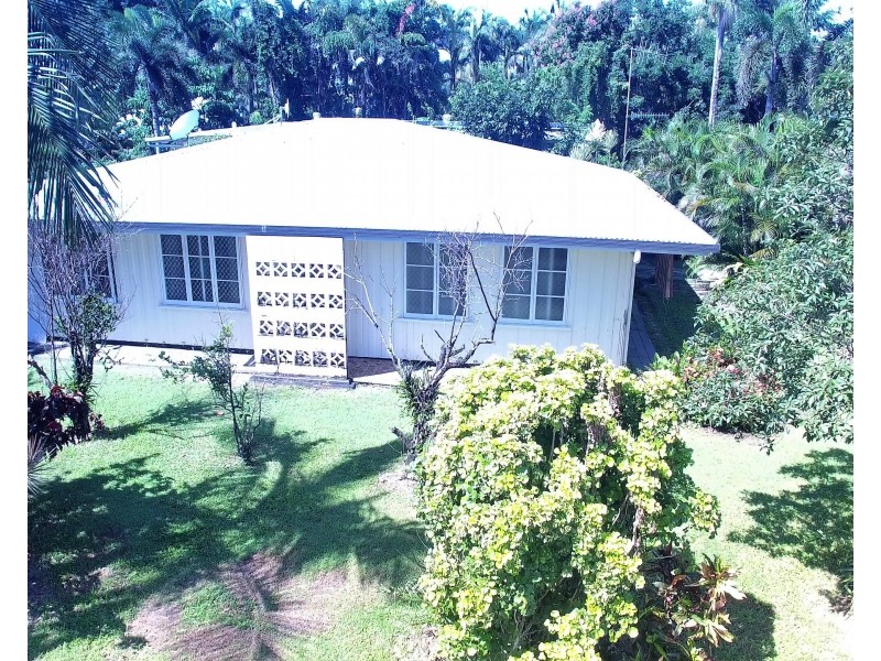17 Marine, Newell QLD 4873