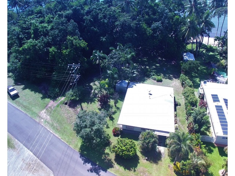 17 Marine, Newell QLD 4873
