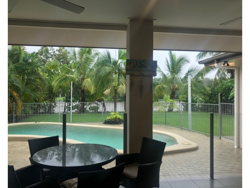 16  Old Port Road, Port Douglas QLD 4877