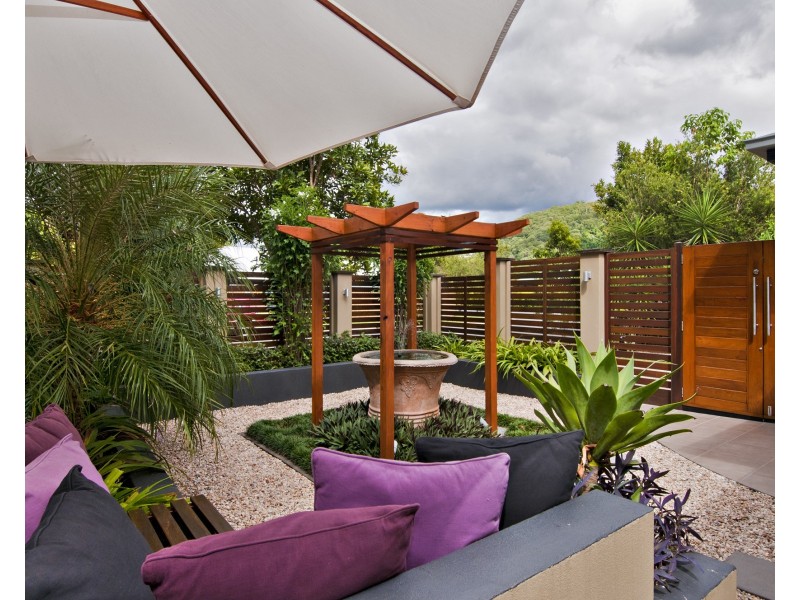 1 Forest Glen Road, Mossman QLD 4873