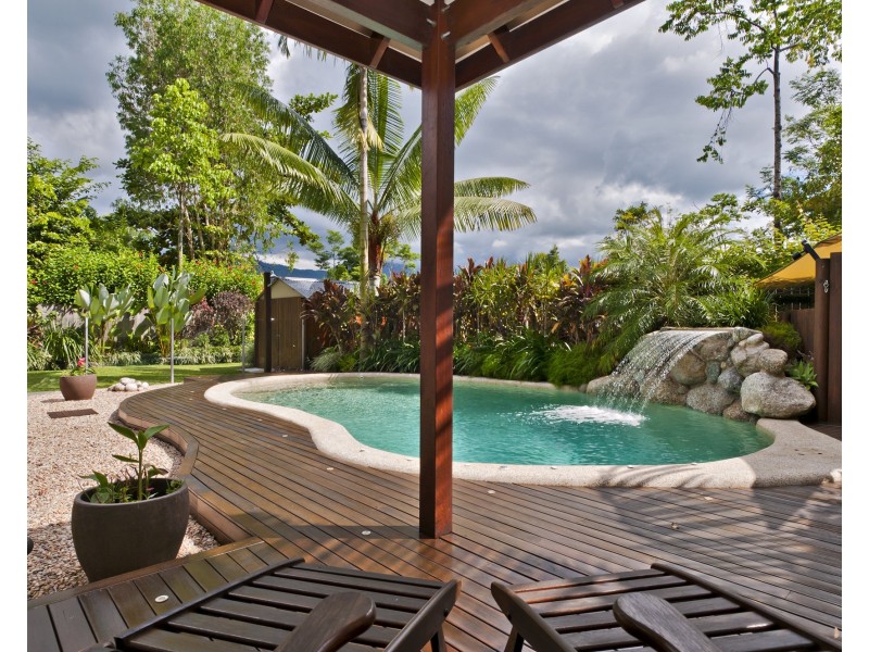 1 Forest Glen Road, Mossman QLD 4873