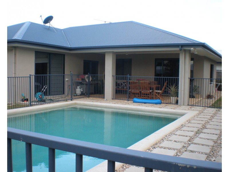 9 Sunbird Close, Port Douglas QLD 4877