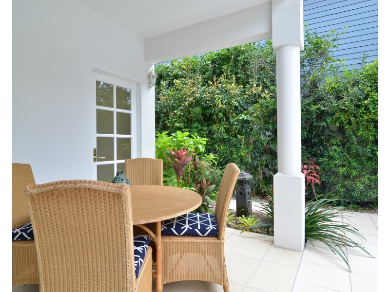 4/16 Andrews Close, Port Douglas QLD 4877