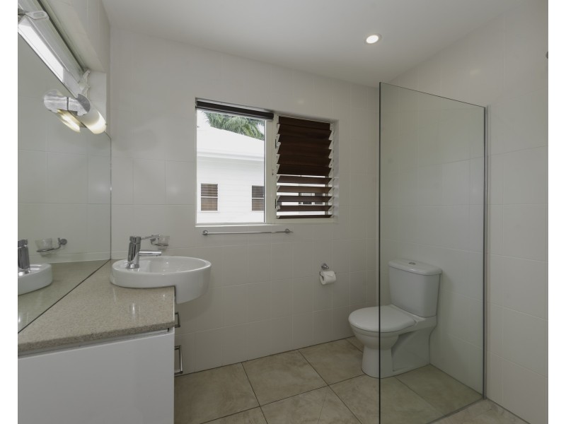 1/18 Limpet Avenue, Port Douglas QLD 4877