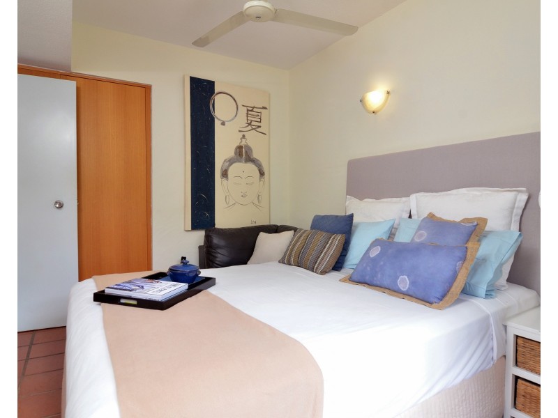 318 /2 Macrossan Street, Port Douglas QLD 4877
