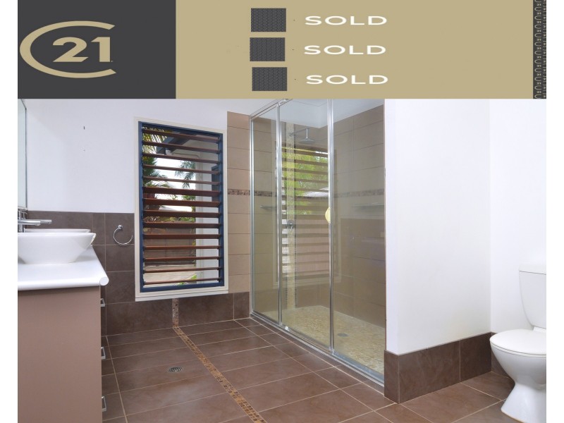 26 White Oak Avenue, Mossman QLD 4873