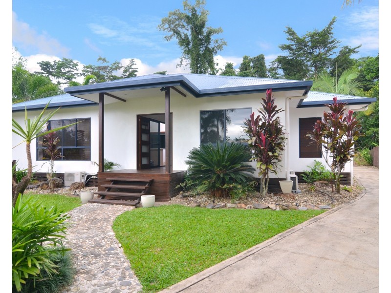 26 White Oak Avenue, Mossman QLD 4873