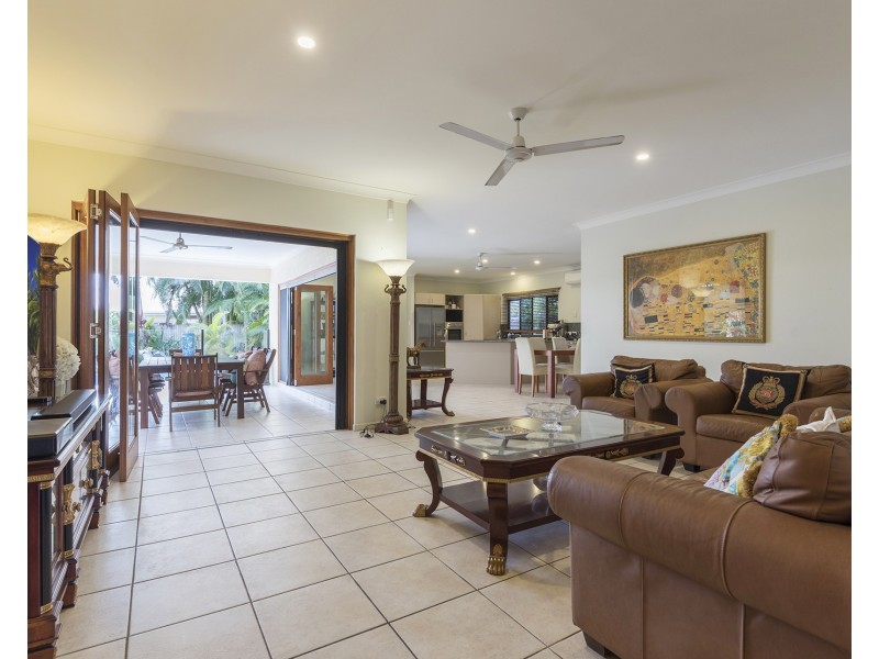 4 Corella Street, Port Douglas QLD 4877