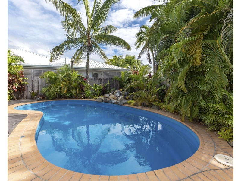 4 Corella Street, Port Douglas QLD 4877