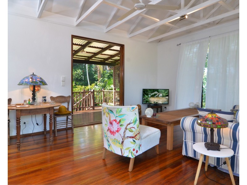 4 Rankin Street, Newell QLD 4873