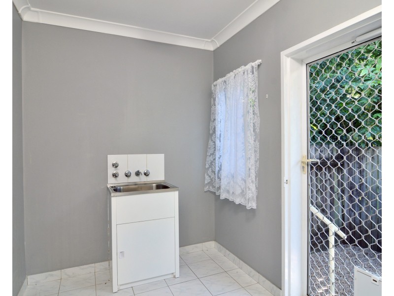 6  Albatross Close, Cooya Beach QLD 4873