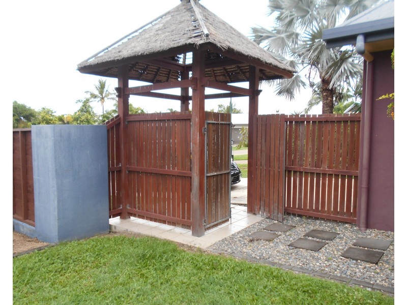 16  Shearwater Street, Port Douglas QLD 4877