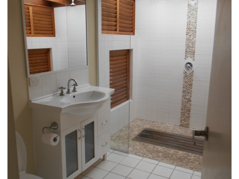 16  Shearwater Street, Port Douglas QLD 4877