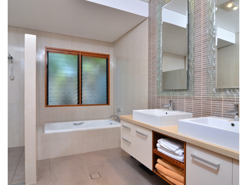 25/14-32  Barrier Street, Port Douglas QLD 4877