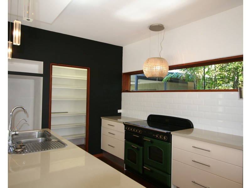 9 Limpet Avenue, Port Douglas QLD 4877