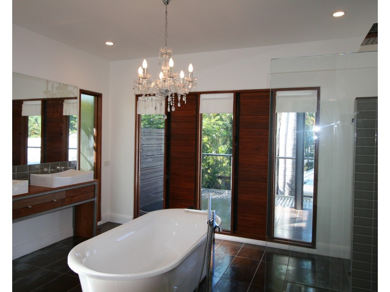 9 Limpet Avenue, Port Douglas QLD 4877