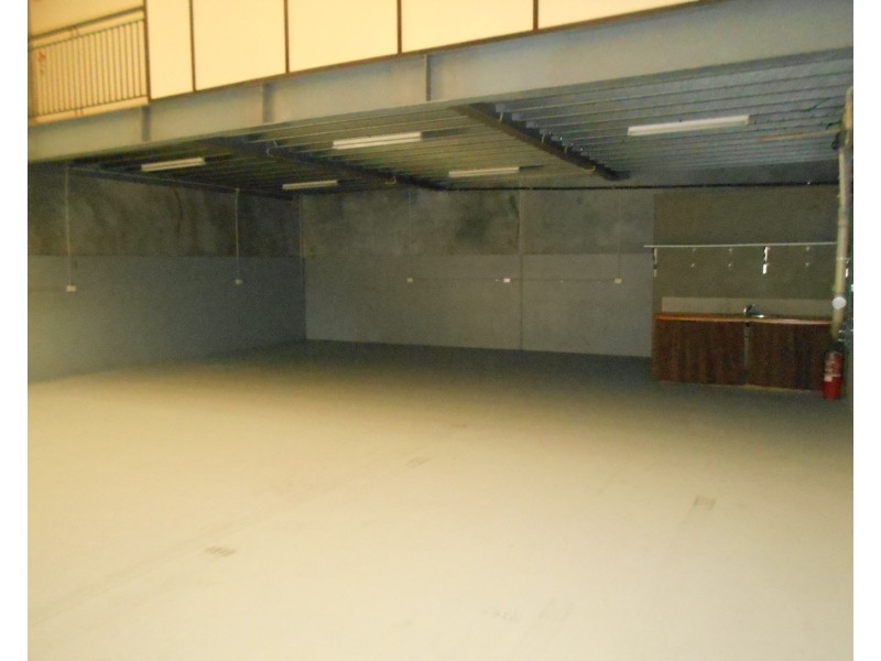 Shed 9 9-11 Teamsters Close, Craiglie QLD 4877