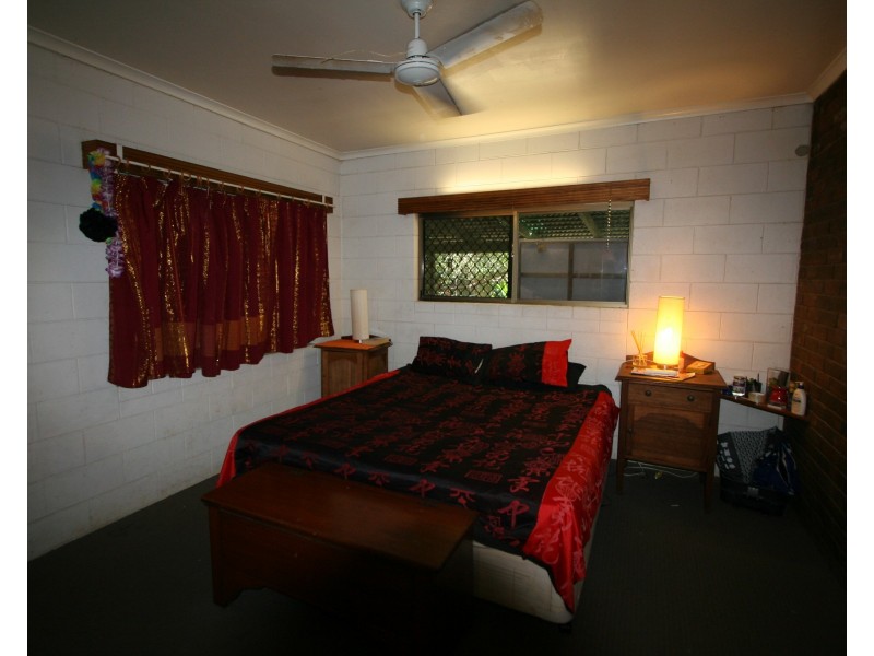 6 Triton Crescent, Port Douglas QLD 4877