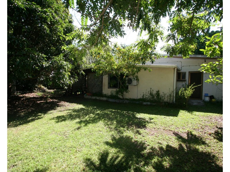 6 Triton Crescent, Port Douglas QLD 4877