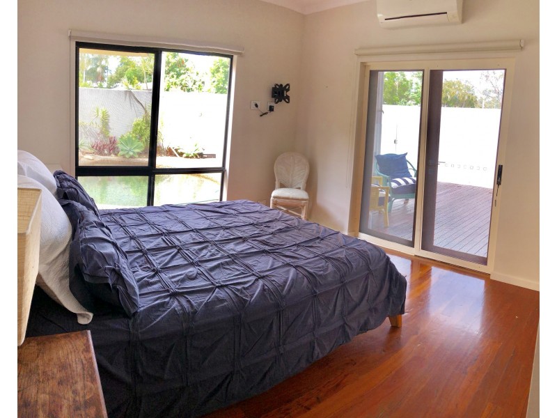 Unit 1/32 Limpet Avenue, Port Douglas QLD 4877