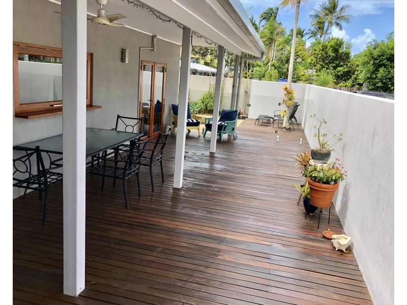 Unit 1/32 Limpet Avenue, Port Douglas QLD 4877